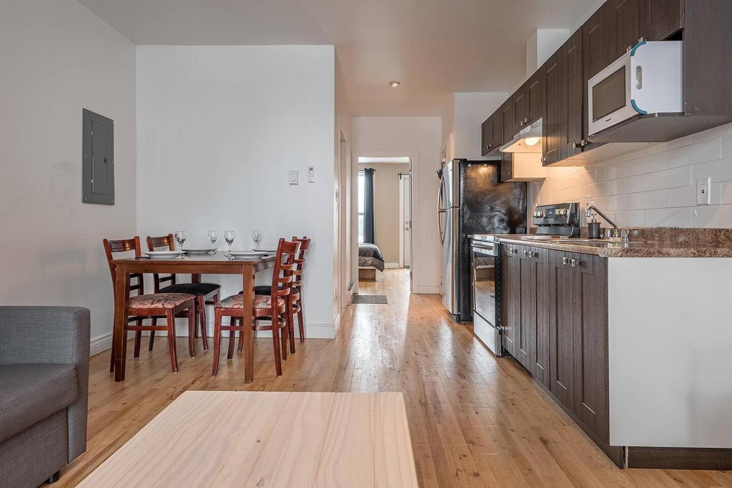 5-Star Prime Location - Bright Condo モントリオール エクステリア 写真