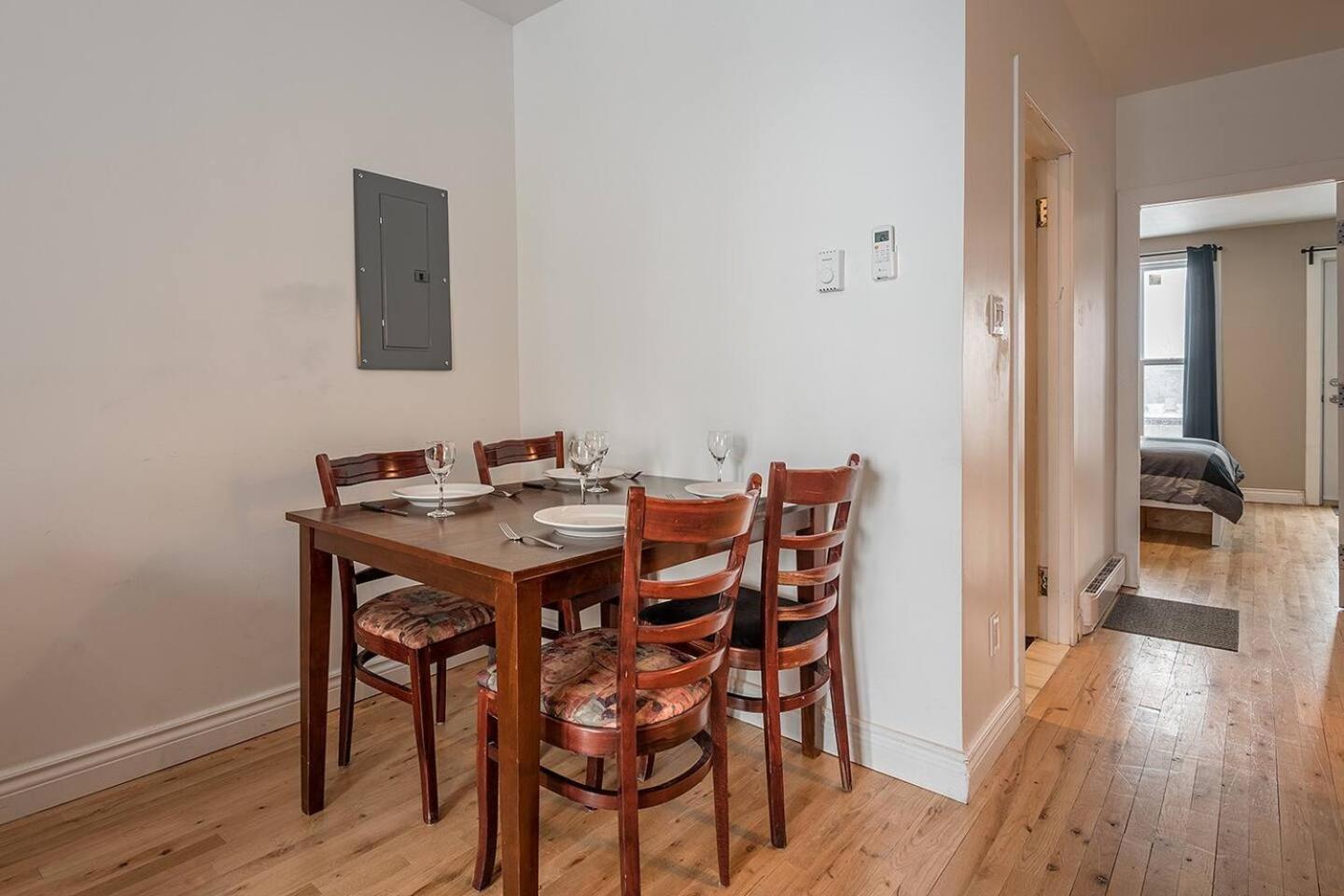 5-Star Prime Location - Bright Condo モントリオール エクステリア 写真